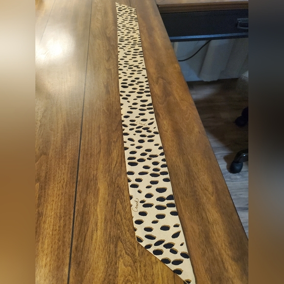 COACH SILK REVERSABLE SCARF FOR NECK, HAIR, OR BAG PERFECT CONDITION! - Picture 5 of 8